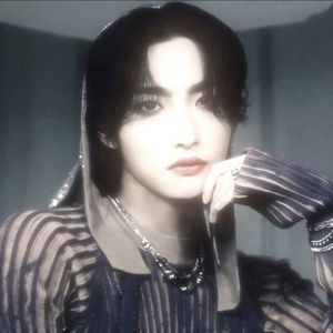 Meet your Posher, Denika